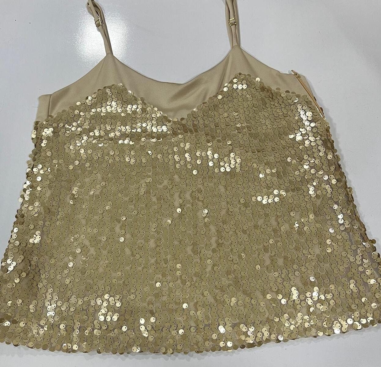 Camiseta de Paetê bege