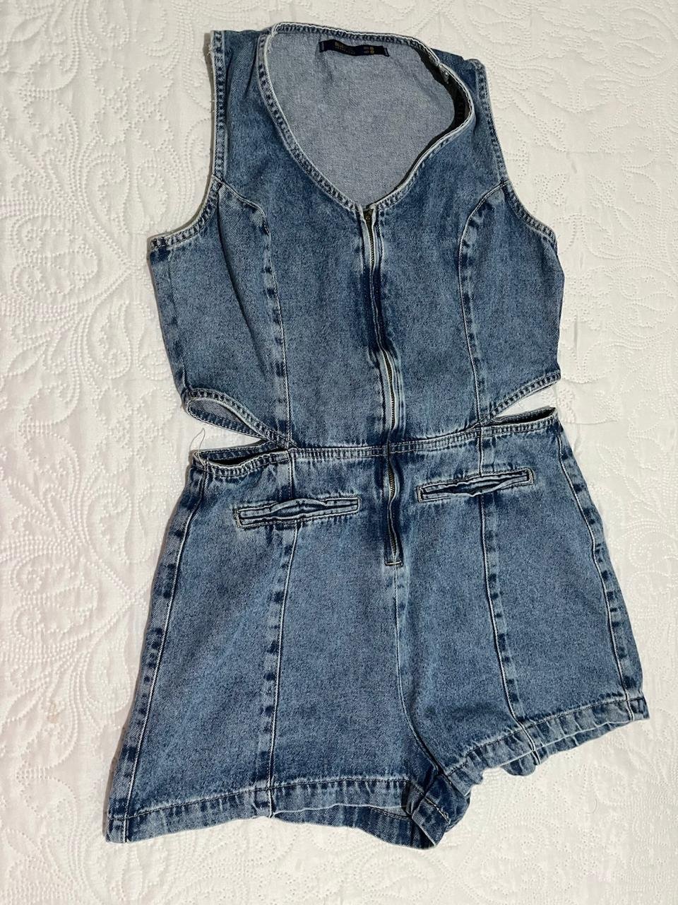 Macaquinho Jeans Bluesteel